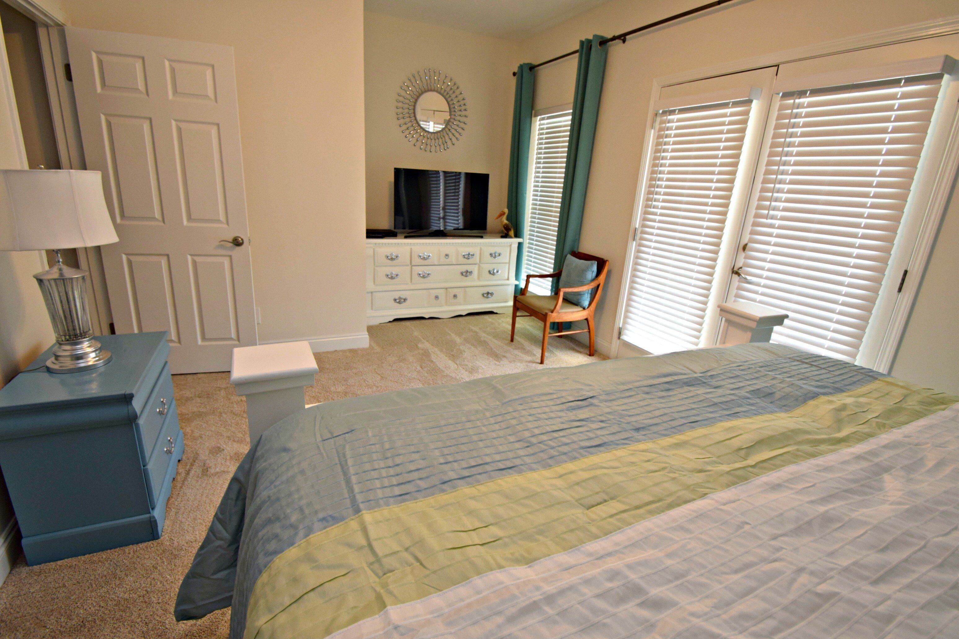 Nhà, nhiều giường, sân hiên, quang cảnh hồ bơi (A Beach Life 3A) | 3 phòng ngủ, trang trí khác biệt 