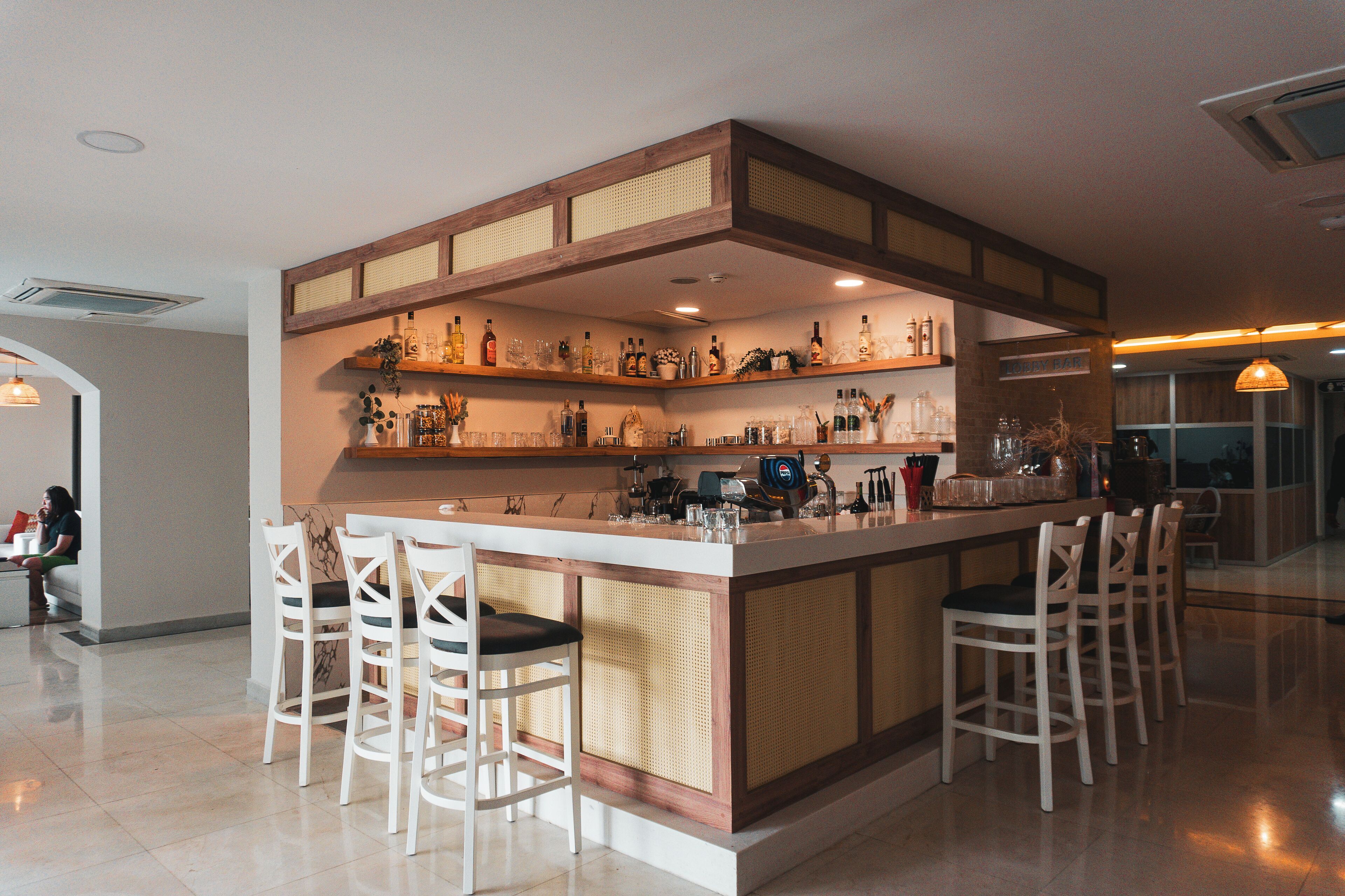 Photo - Adella Side Hotel