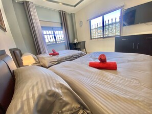 Comfort Studio, 1 Bedroom, Non Smoking, Mountain View | Laptop workspace, soundproofing, iron/ironing board - VillaMira GuestHouse 2 Downtown Amman (Amman)