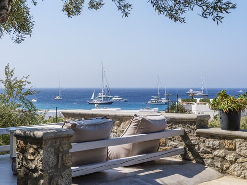 Baybees Sea View Residence