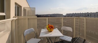 Modern Studio With Balcony by Renters