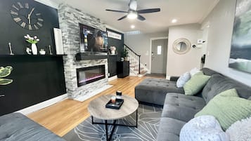 TV connectée, cheminée