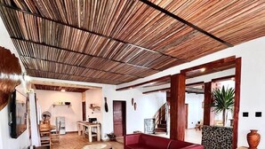 Penthouse Royal, 3 kamar tidur, kolam renang pribadi, pemandangan pantai | Area keluarga