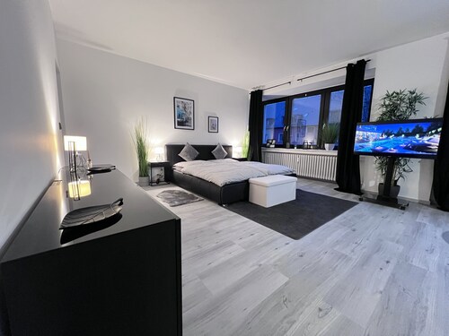 Deluxe Designer-Apartment – mit bester Lage