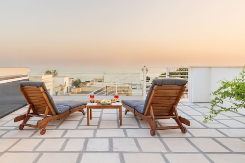 Gallipoli Meraviglioso Appartamento con Jacuzzi, con due Camere e due Bagni