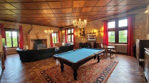 Spielezimmer