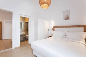 4 Schlafzimmer, Bügeleisen/Bügelbrett, WLAN, Bettwäsche