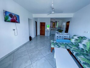 Apartamento família, 2 quartos | 2 quartos, roupas de cama premium, camas com colchões pillow-top