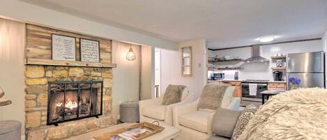 TV connectée, cheminée