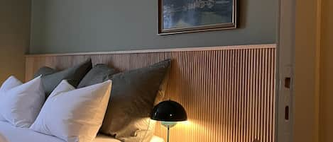 5 Schlafzimmer, Bügeleisen/Bügelbrett, WLAN, Bettwäsche