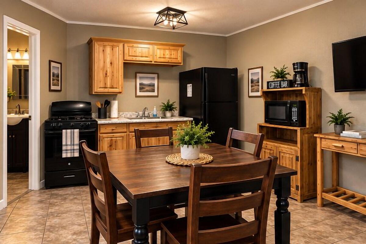 Comfort Room | Private kitchen | Coffee/tea maker, full-size fridge, microwave, oven