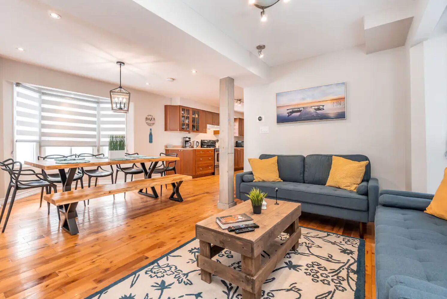 Télévision, cheminée