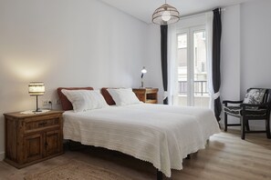 3 chambres, fer et planche Ă repasser, Wi-Fi gratuit, draps fournis