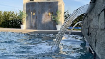 AuĂenpool, beheizter Pool