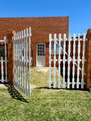 Front of property - Casa de Aluguel Cassino (Rio Grande)