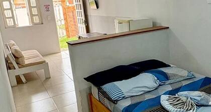 Kitnet no Cassino com Ar Condicionado