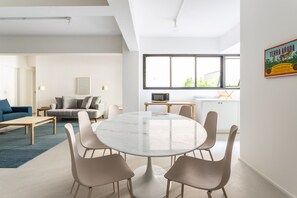 Superior Apartment | Dining room