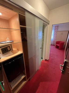 Classic Single Room