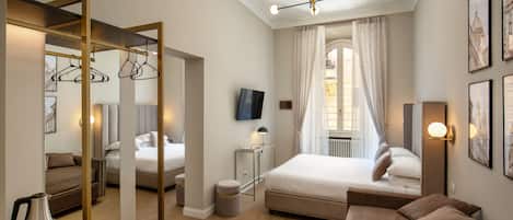 Suite Junior | 2 kamar tidur, meja kerja, ruang kerja ramah laptop, dan kedap suara