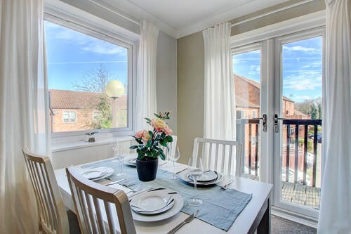 Neath Hill - Milton Keynes