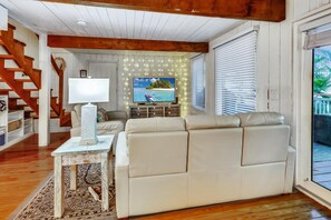 Hus - flera sängar (Paradiso Al Mare Beach House) | Vardagsrum | Tv