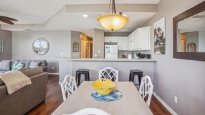 Condo, 1 cama King size (Amadeus 5) | Interior