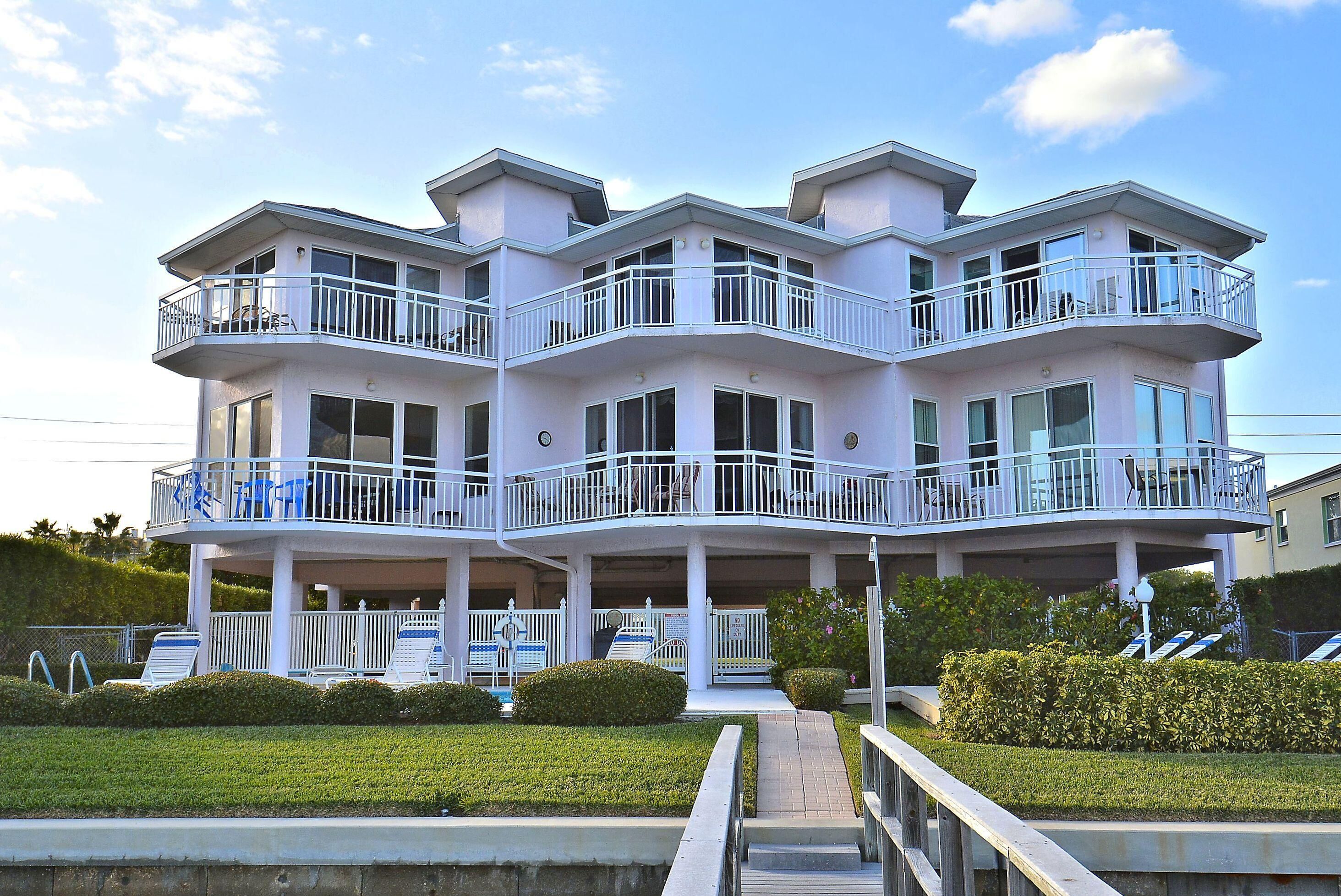 Condo, 1 King Bed with Sofa bed (Amadeus 7) | Exterior