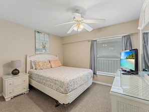 Condo, 1 Queen Bed with Sofa bed (Amadeus 9) - Amadeus 9 (Treasure Island)