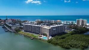 Apartment, 1 King-Bett und Schlafsofa (Bayshore Yacht & Tennis 216) | Außenbereich