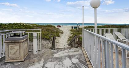 Bayshore Yacht & Tennis 314