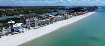 Bayshore Yacht & Tennis 314