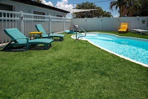 House, 1 Queen Bed with Sofa bed (C5-Sea Crab) | Pool | A heated pool - C5-sea Crab (Madeira Beach)