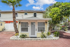House, 1 Queen Bed with Sofa bed (C6-Manatee) | Exterior - C6-manatee (Madeira Beach)