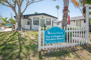 Ferienhaus, Mehrere Betten (C7-Dolphin) | Außenbereich