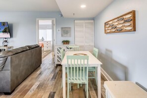 コンドミニアム ベッド (複数台) (Caprice 301) | レストラン