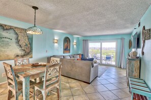 Lejlighed - flere senge (Caprice 306) | Opholdsområde | Tv