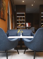 Bar junto a la piscina