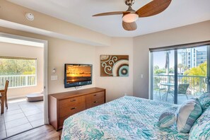 Condo, Multiple Beds (Crystal Palms 201)