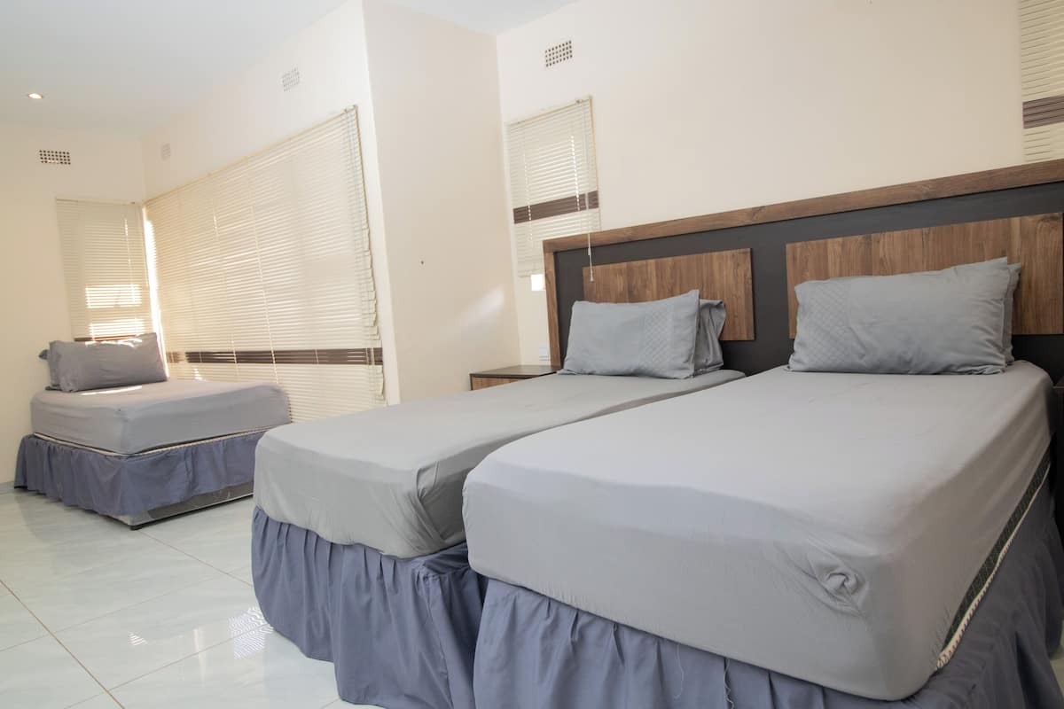 Family Double or Twin Room | 1 bedroom, iron/ironing board, free WiFi, bed sheets