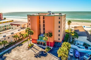 Apartment, 1Â King-Bett (Emerald Isle 104) | AuĂenbereich