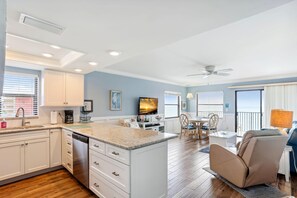 Lägenhet - 1 kingsize-säng (Emerald Isle 401 - Premier) | Interiör
