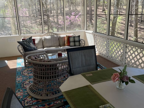 Bright Inviting Hot Springs Village Golf Course Home