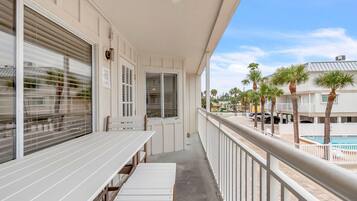 House, Multiple Beds (Gulfside Villas 3) | Outdoor dining