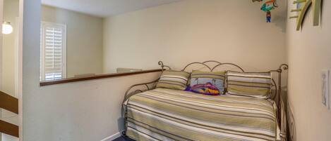 Casa, 1 cama King size (Gulfside Villas 6) | 2 habitaciones y wifi
