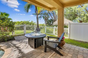 Maison, plusieurs lits (Hidden Treasure Beach House) | Terrasse/Patio