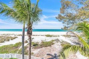 House, Multiple Beds (Hidden Treasure Beach House) | Beach