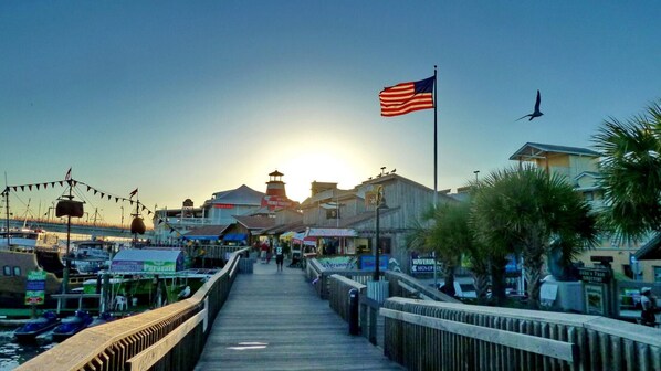 コンドミニアム ベッド (複数台) (Harbourside 7718- Premier) | その他