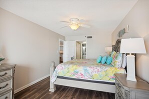 Condo, Multiple Beds (Las Brisas 202) - Las Brisas 202 (Madeira Beach)