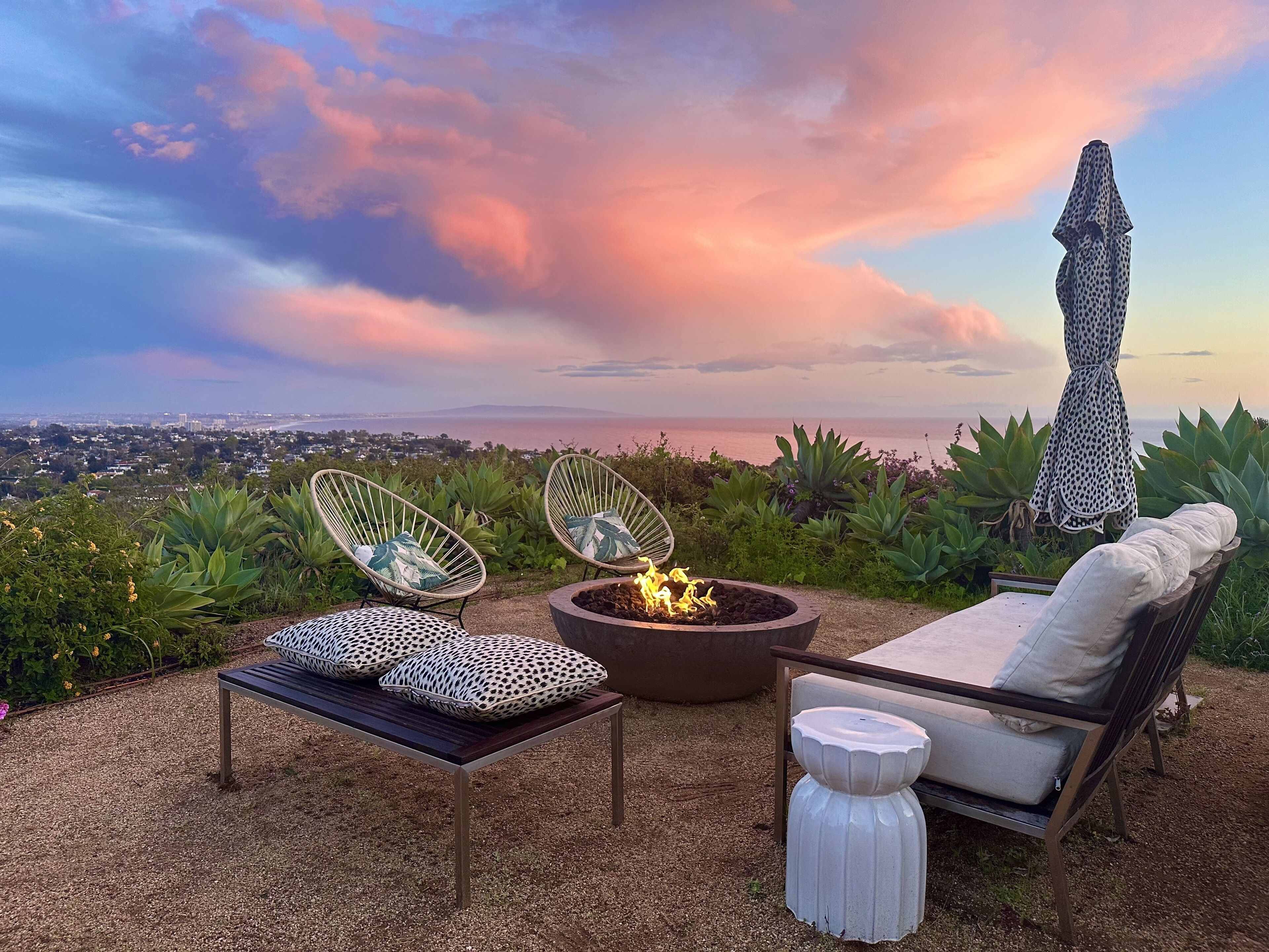 3 bedrooms 4 bath magical ocean view modern home w hot tub fireworks - Palisades
