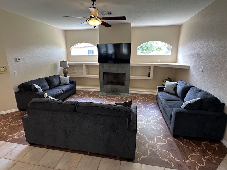 Orlando 20 Guest Villa Centrally Located With Game Room - Windermere, USA